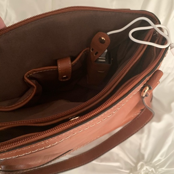 Bag - Picture 3 of 5